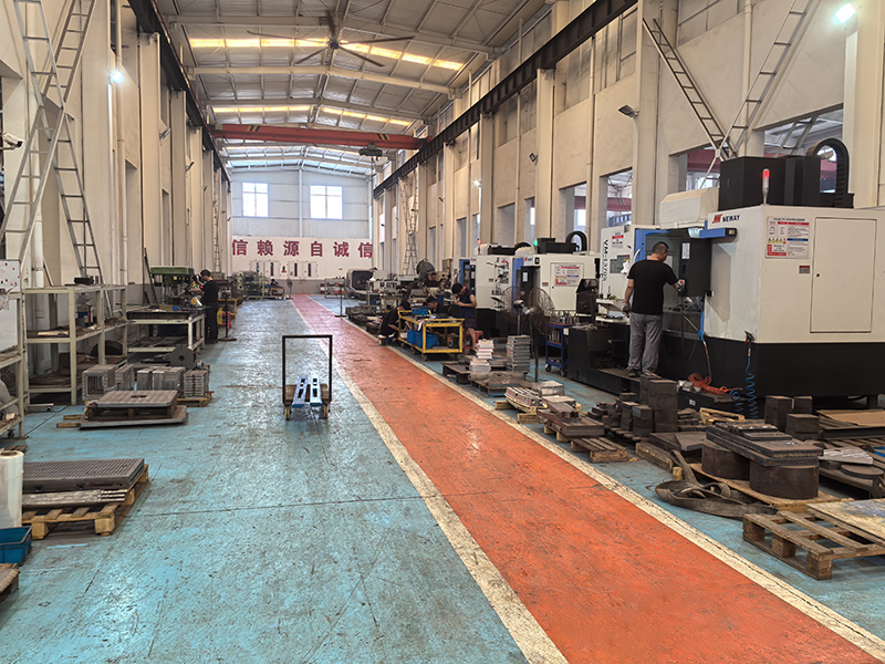 纽威立式加工中心3台