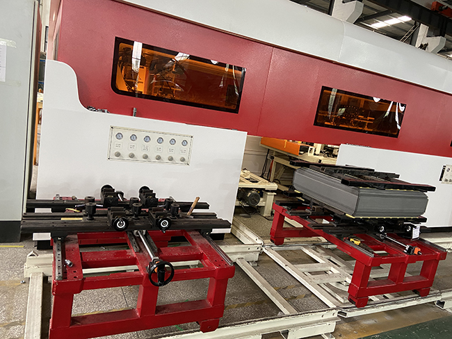 自动叠装生产线