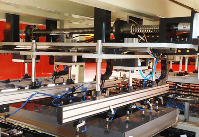 自动叠装生产线