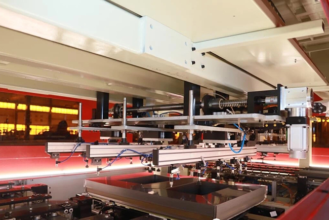 自动叠装生产线